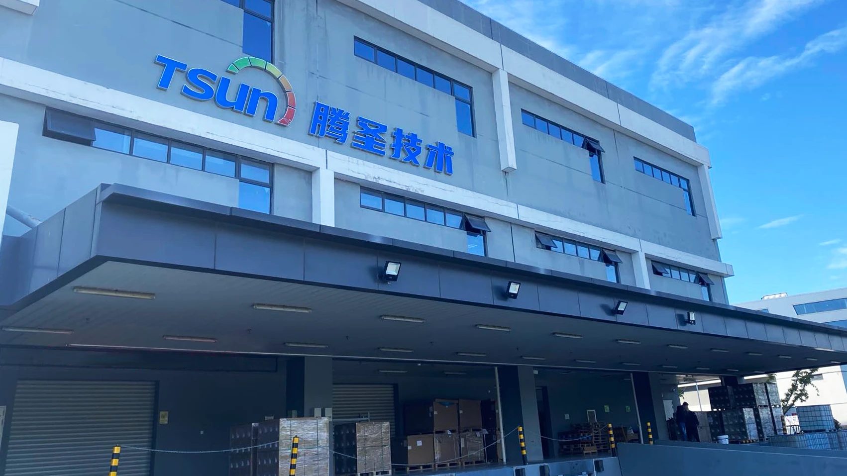 fast delivery tsun gen3 microinverter ms300ms350ms400